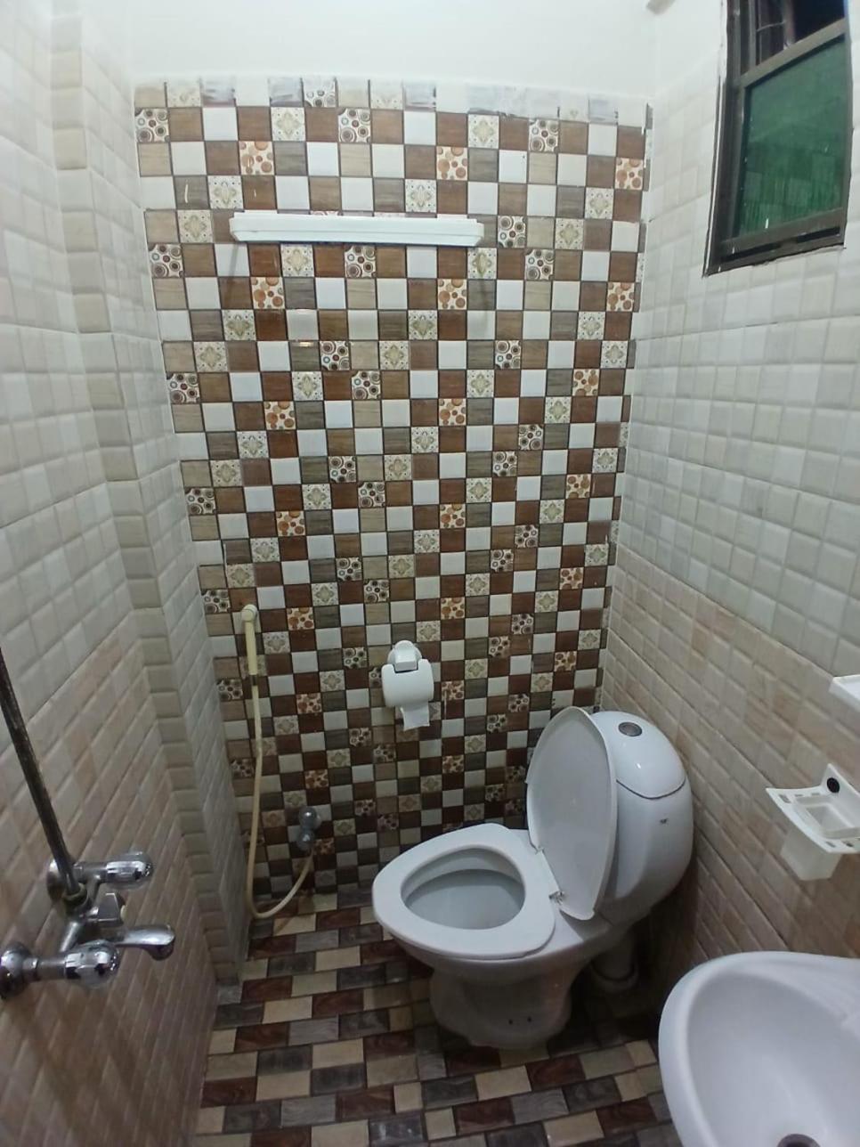 Goho Rooms Badar كراتشي المظهر الخارجي الصورة
